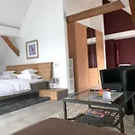 Donau Otel Donauwörth